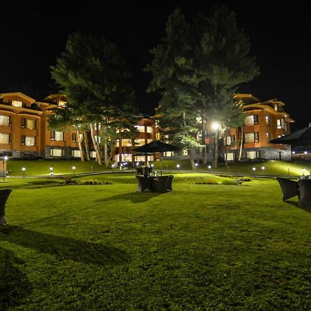 Hotel Royal Hillton Pahalgām Esterno foto