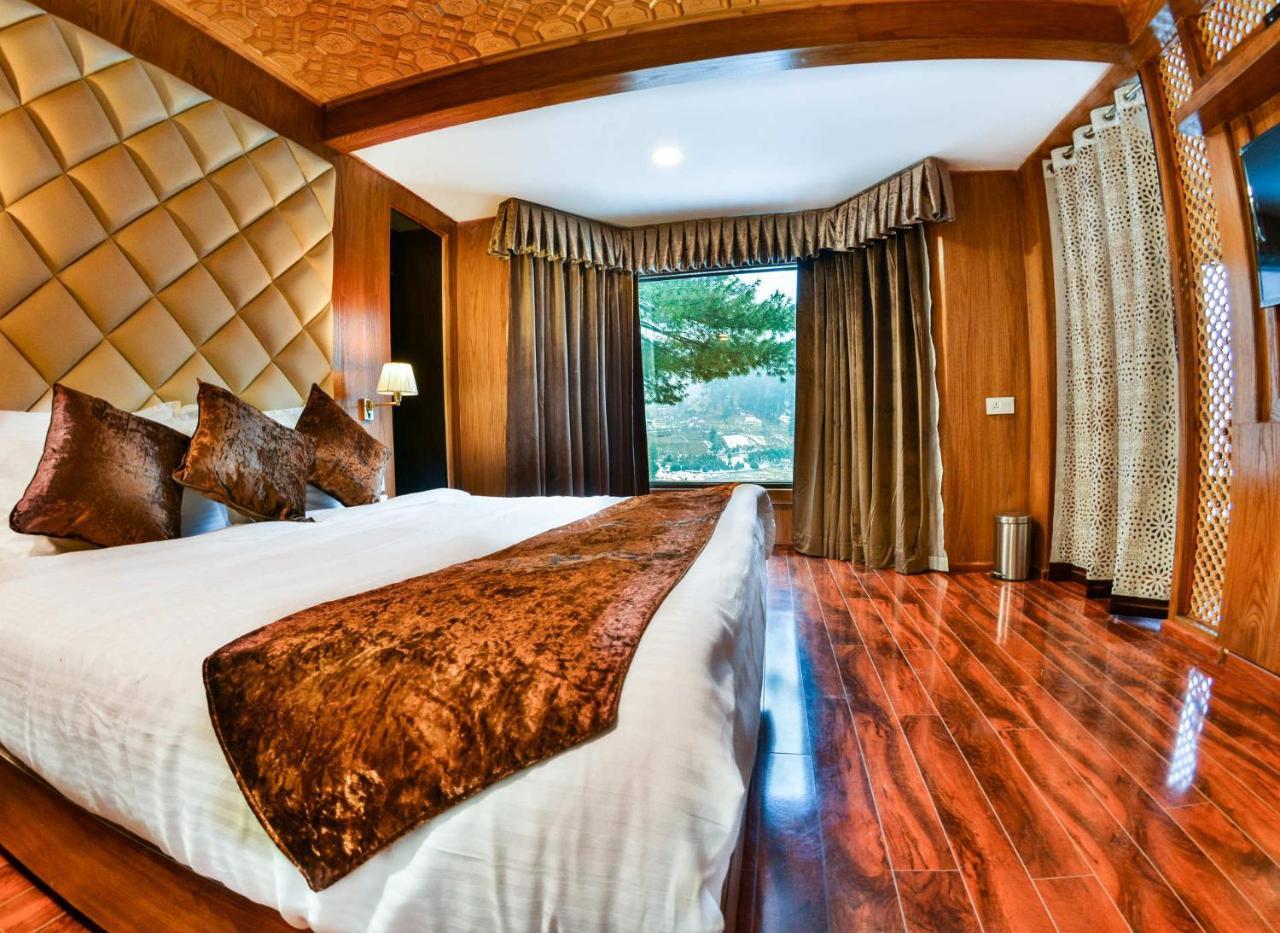 Hotel Royal Hillton Pahalgām Esterno foto