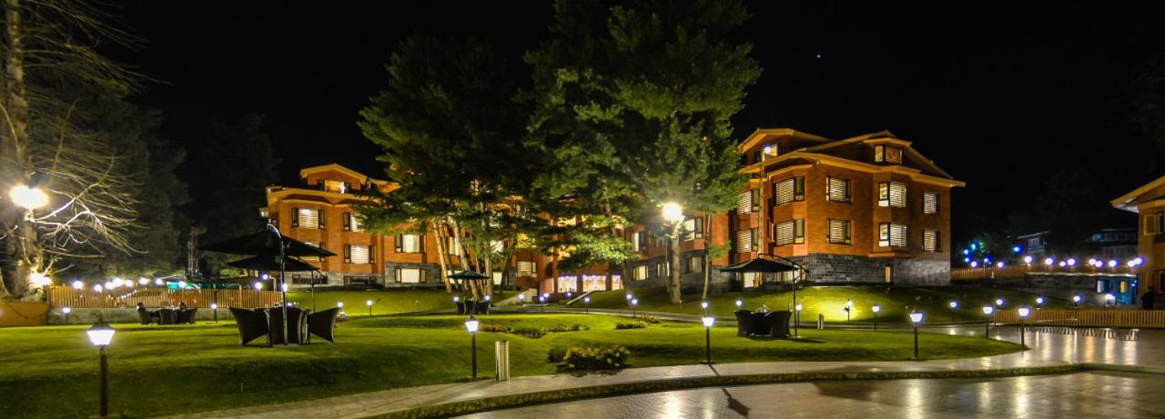 Hotel Royal Hillton Pahalgām Esterno foto