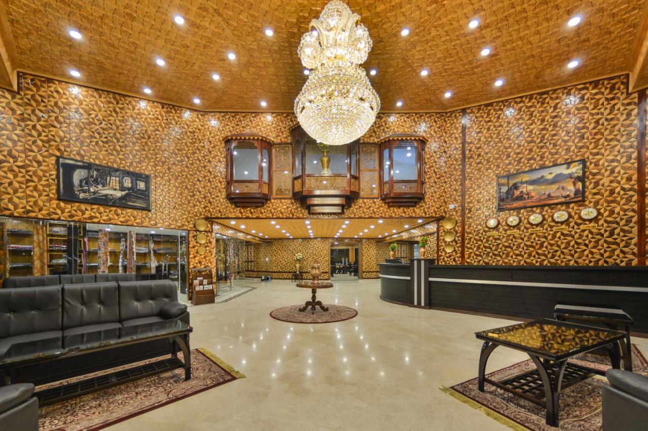 Hotel Royal Hillton Pahalgām Esterno foto
